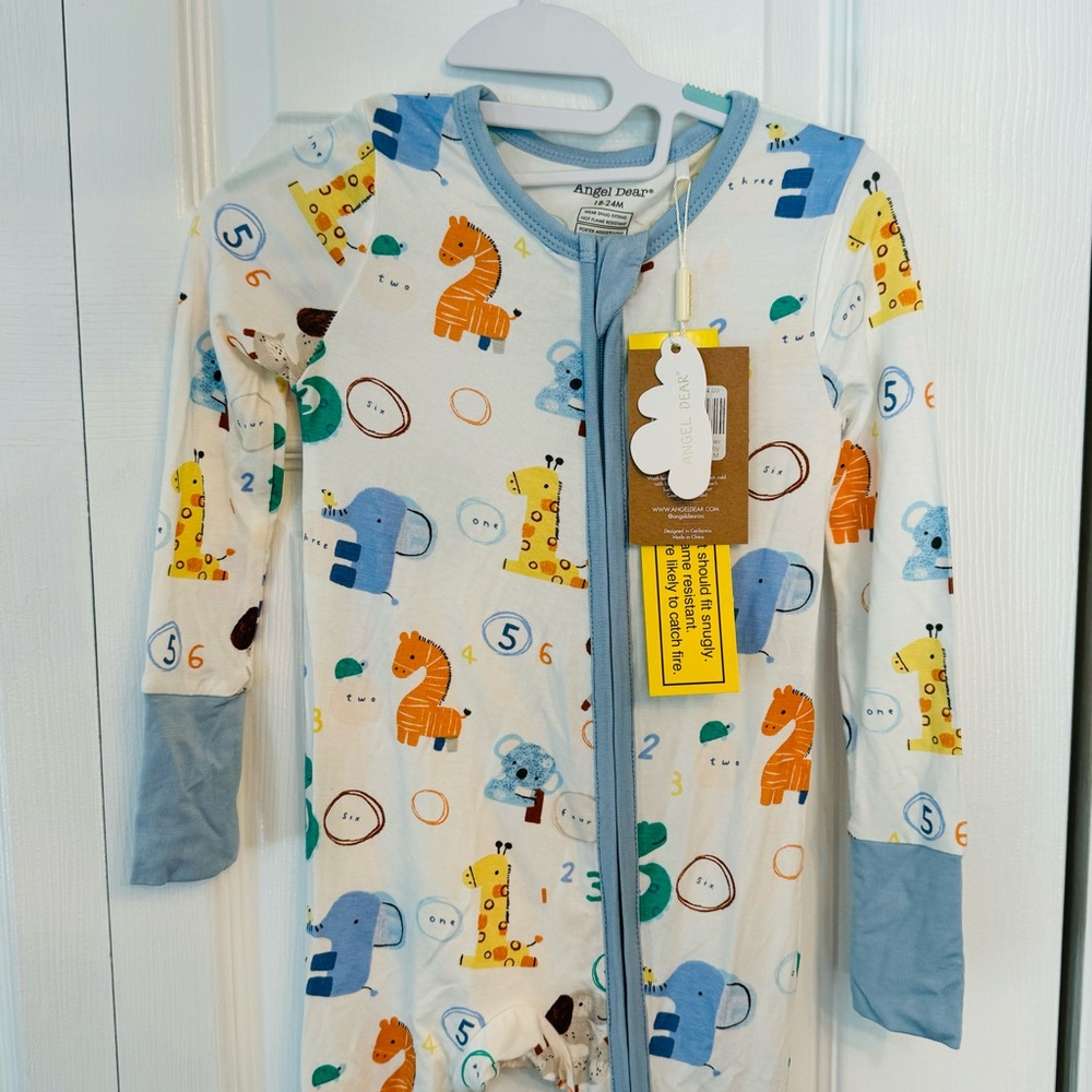 NWT Angel Dear Convertible 2-way Zipper Romper, 18-24 months, Animal Numbers